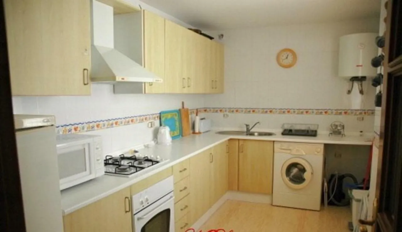 One-Bedroom Flat 200M From The Beach Almeria 0*,